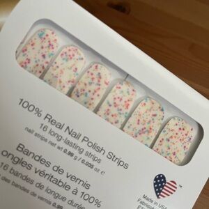 💅 3/$25- ColorStreet - Botanical Burst